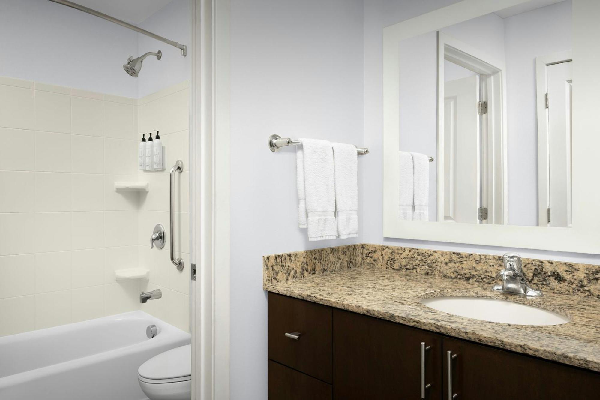 Towneplace Suites By Marriott Goldsboro Ngoại thất bức ảnh